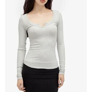 Joah Brown Ribbed Long Sleeve Top Gray Scoop Neck Fitted Essential Tee